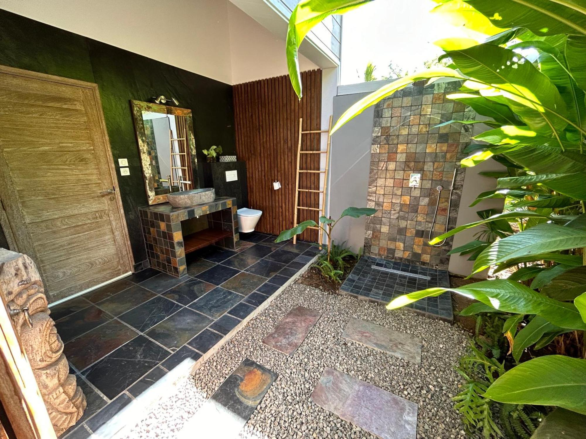 La Villa Paille En Queue 圣吉尔莱班 外观 照片